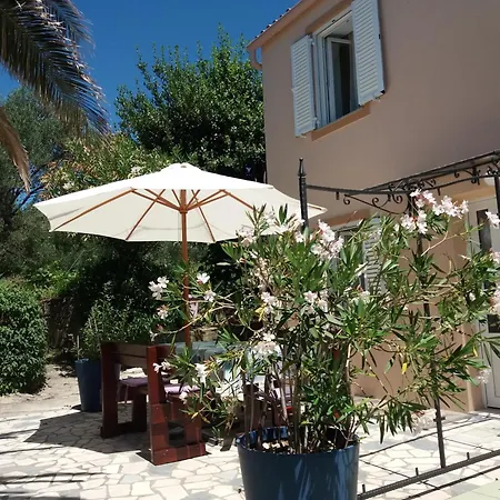 Mediteran Haus בית נופש ראב