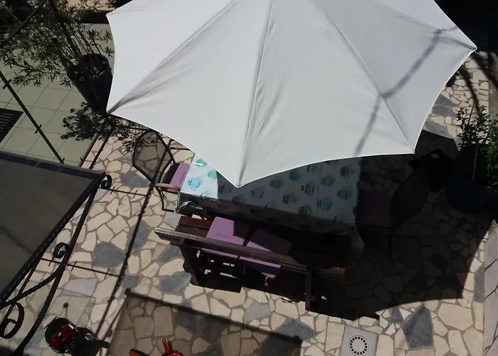 Mediteran Haus * ראב