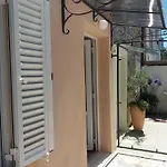 Mediteran Haus Σπίτι διακοπών Ραμπ
